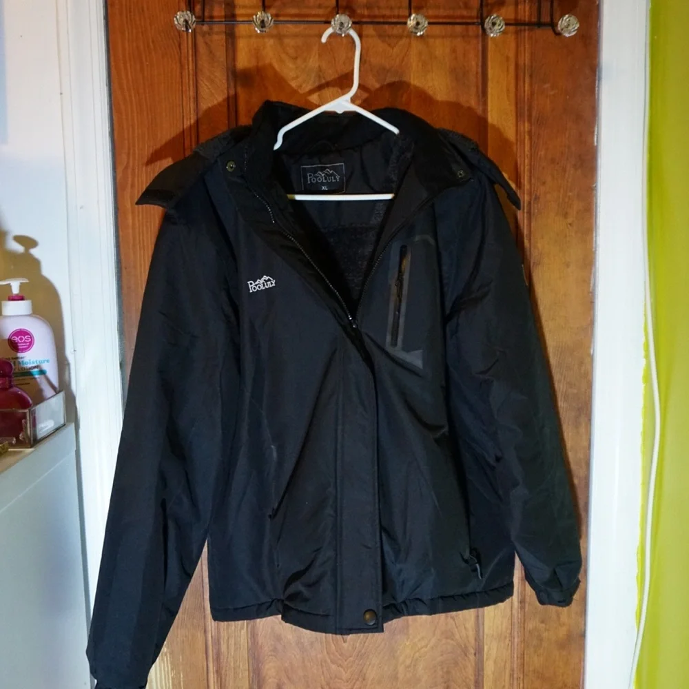 XL  Pooluly Women's Waterproof Jacket - Picture 7 of 9